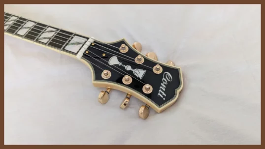 16" Blonde Entrada Studio Guitar - Image 2